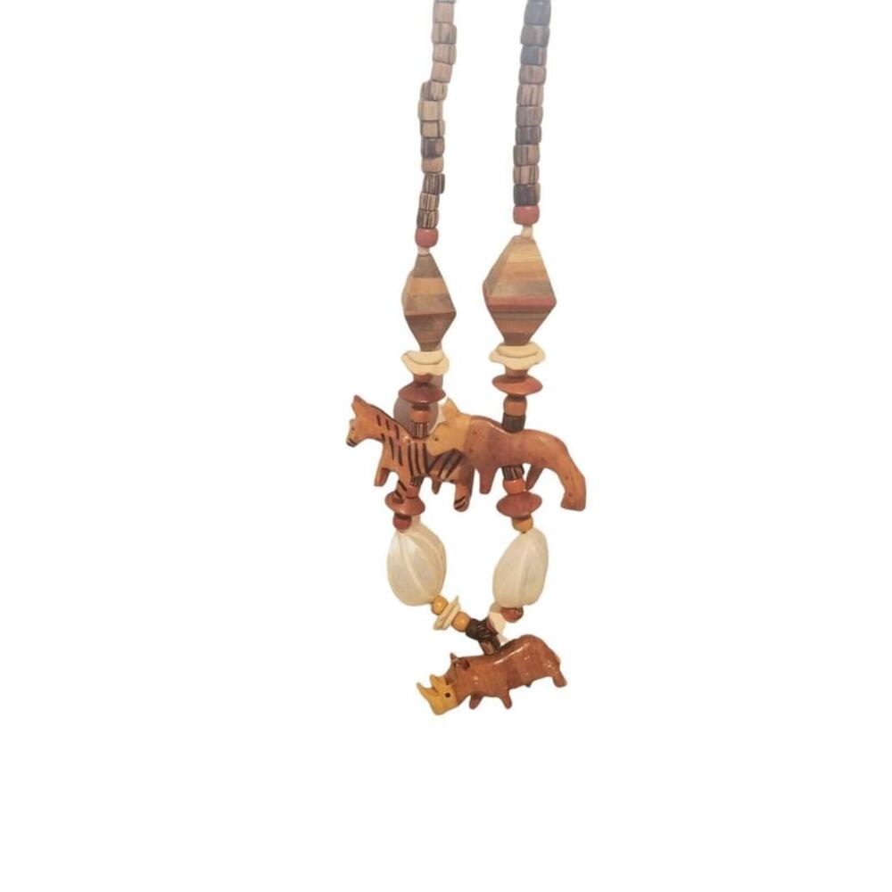 Carved Wood Animals Safari Tribal Beaded 16" necklace vtg zebra lion rhino shell